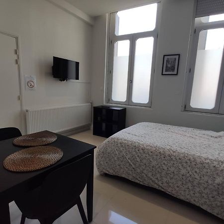 Residence Jehan Froissart Valenciennes Extérieur photo